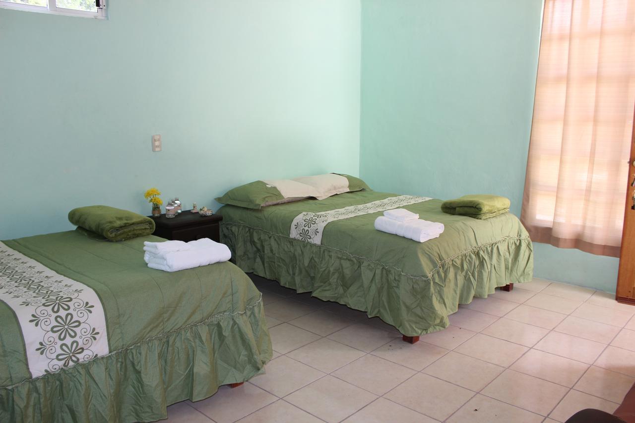 Otoch Beek Calakmul * Chicanna